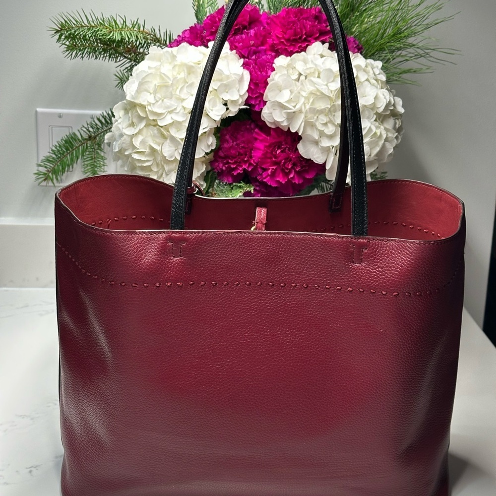 Tory Burch McGraw Imperial Leather Tote Garnet - Picture 4 of 15